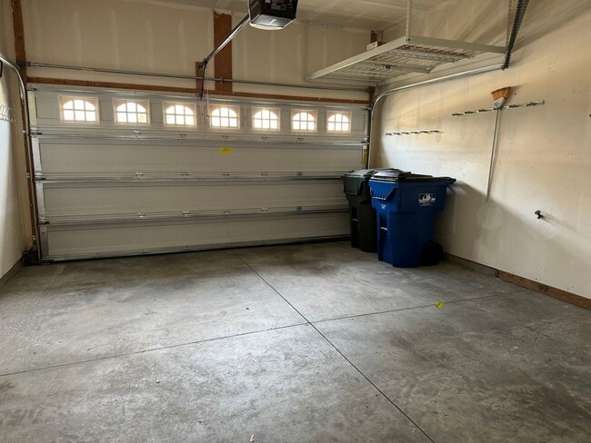 property at 3108 Elm Tree Ln