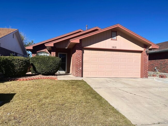 property at 11621 Maquitico Ct