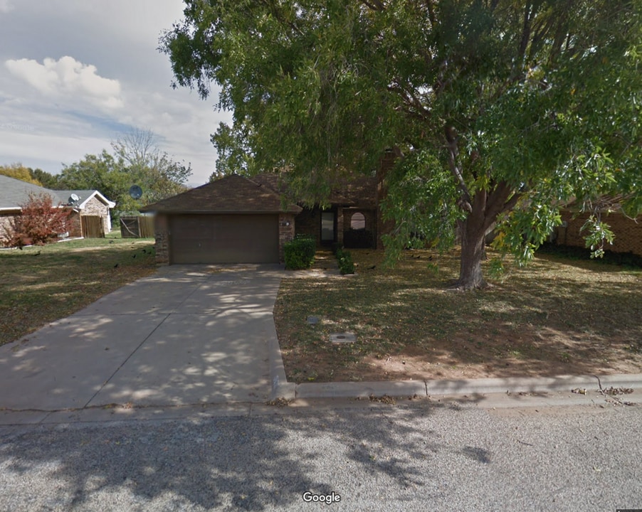 6309 Ryan Cir in Abilene, TX - Building Photo