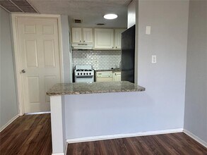 122 Water Front Way in Altamonte Springs, FL - Building Photo - Building Photo