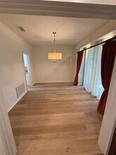 10527 Sandpiper Ln in Dallas, TX - Building Photo - Building Photo
