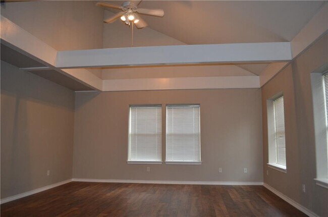 property at 1803 Sunset Dr