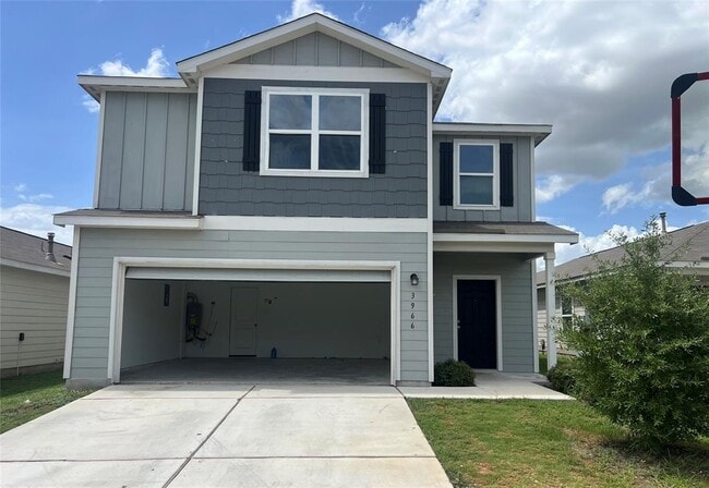 property at 3966 Trail de Paris