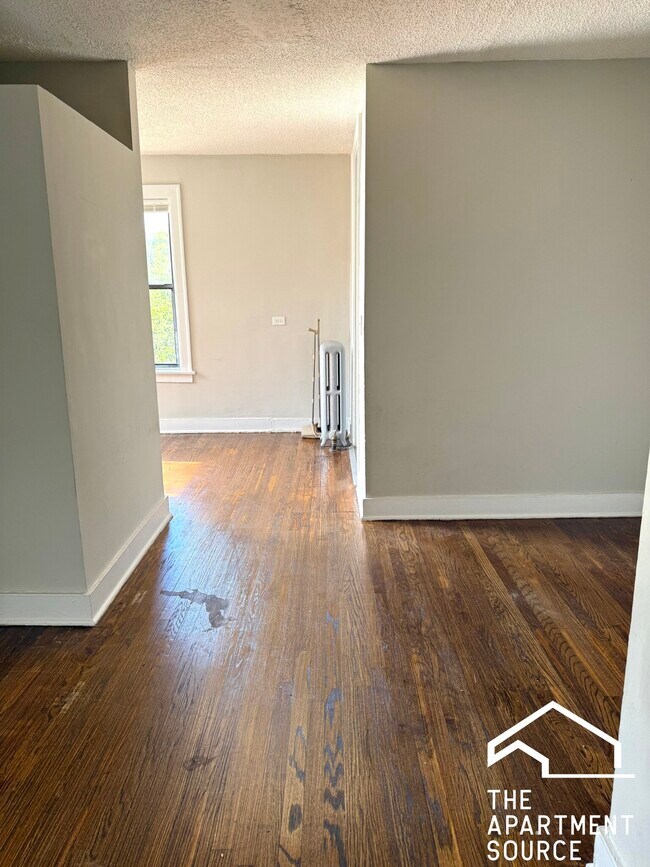 6959 S Paxton Ave in Chicago, IL - Building Photo - Building Photo