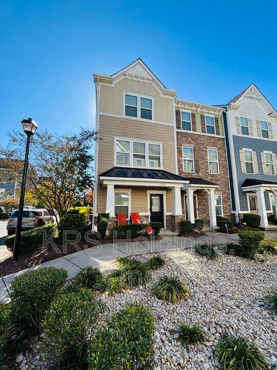 516 Sloane St in Chesapeake, VA - Building Photo