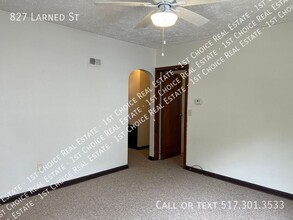 827 Larned St in Lansing, MI - Building Photo - Building Photo