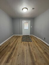 313 E 1st St-Unit -313 e first street lower in Gillett, WI - Building Photo - Building Photo