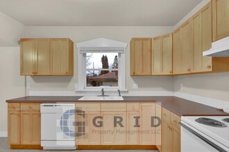 1234 NE 60th Ave in Portland, OR - Building Photo - Building Photo