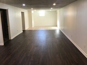 2773 Presidential Dr in Hebron, KY - Foto de edificio - Building Photo