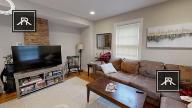16 Mount Auburn St in Cambridge, MA - Foto de edificio - Building Photo