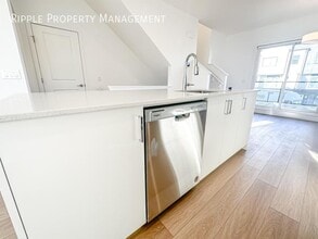 8535-8519 19 Ave SE in Calgary, AB - Building Photo - Building Photo