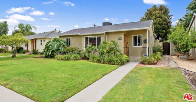 property at 5411 Willis Ave
