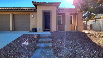 5761 Badlands Ln in Pahrump, NV - Foto de edificio - Building Photo