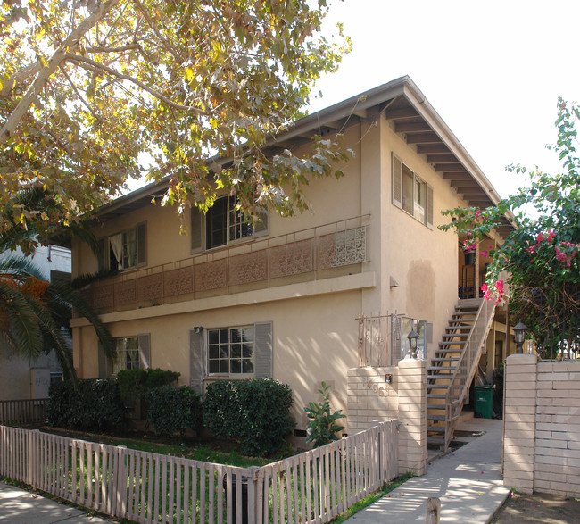 1406 N Durant St in Santa Ana, CA - Foto de edificio - Building Photo