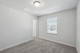 2115 Clarion Dr in Heath, TX - Foto de edificio - Building Photo