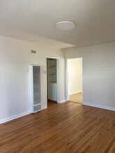 10720 Charnock Rd, Unit 10720.5 Charnock Rd, LA CA 90034 in Los Angeles, CA - Building Photo - Building Photo