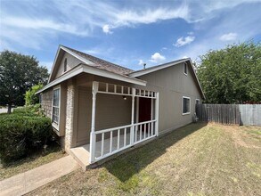 12302 Alderbrook Dr in Austin, TX - Building Photo - Building Photo