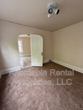 3529 W Pierce St in Milwaukee, WI - Building Photo - Building Photo
