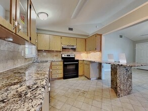 3106 Vanceboro St in New Port Richey, FL - Building Photo - Building Photo