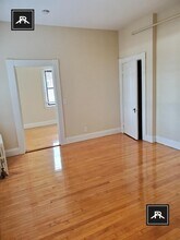 1474 Beacon St in Brookline, MA - Building Photo - Building Photo