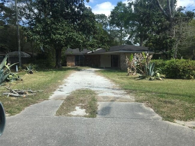 3817 Dauphin Island Pkwy in Mobile, AL - Building Photo - Building Photo