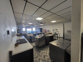 373 Munson Ave in Mckees Rocks, PA - Building Photo - Building Photo