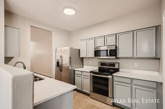 805 E Drifter Pl in San Tan Valley, AZ - Building Photo - Building Photo
