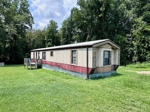 2930 Pinecrest Dr in Fayetteville, NC - Building Photo - Building Photo