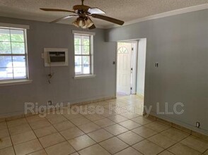 113 S Grove St in Eustis, FL - Building Photo - Building Photo