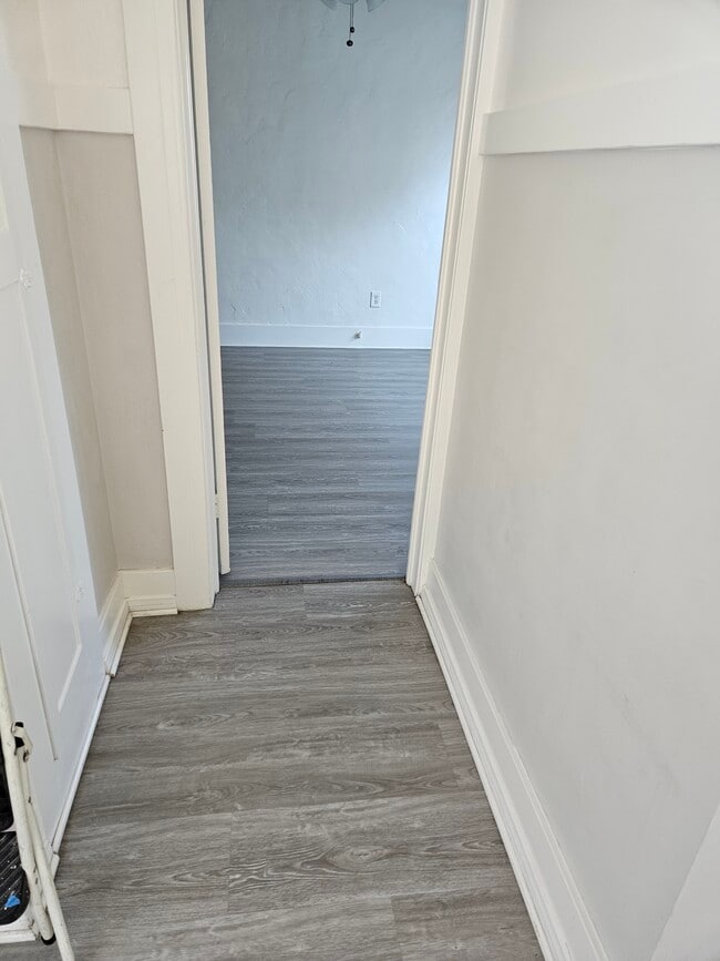 606 F St in Bakersfield, CA - Building Photo - Building Photo