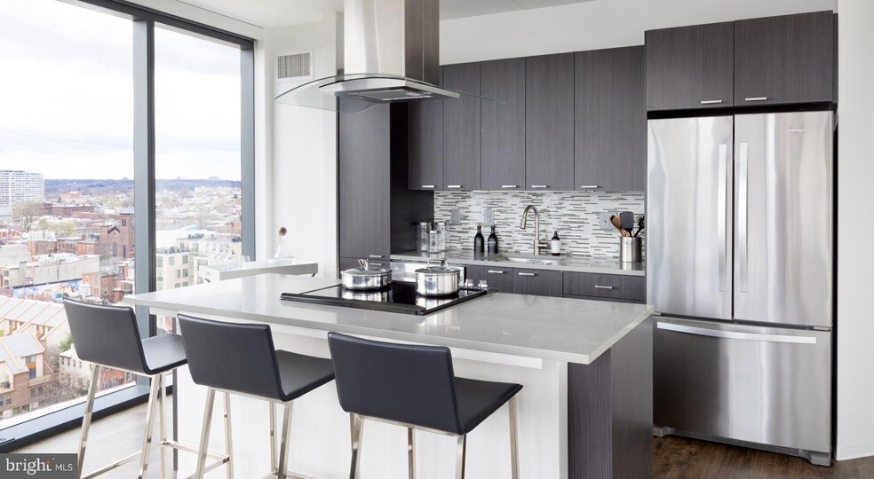 450 N 18th St, Unit 2B-0709 in Philadelphia, PA - Building Photo