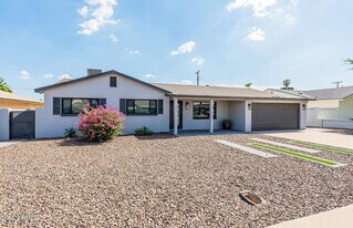 7031 E Belleview St in Scottsdale, AZ - Building Photo