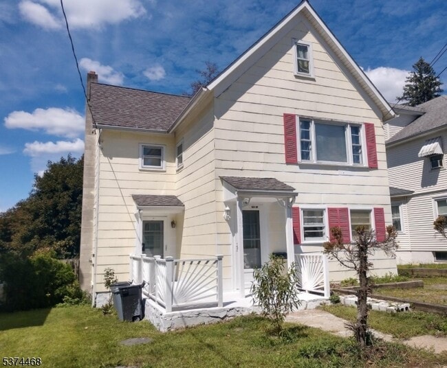 83 Allen St in Netcong, NJ - Building Photo - Building Photo