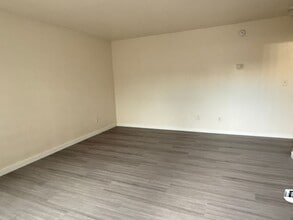 3052 St George St in North Las Vegas, NV - Building Photo - Building Photo