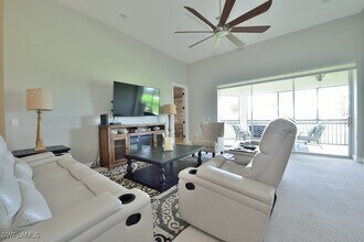 3960 Deer Crossing Ct in Naples, FL - Building Photo - Building Photo