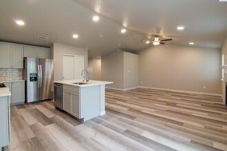 3728 Barbera St in Richland, WA - Building Photo - Building Photo