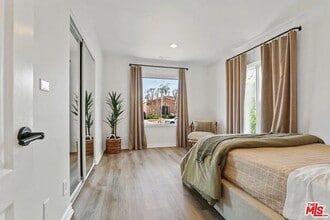 141 S La Peer Dr in Beverly Hills, CA - Building Photo - Building Photo