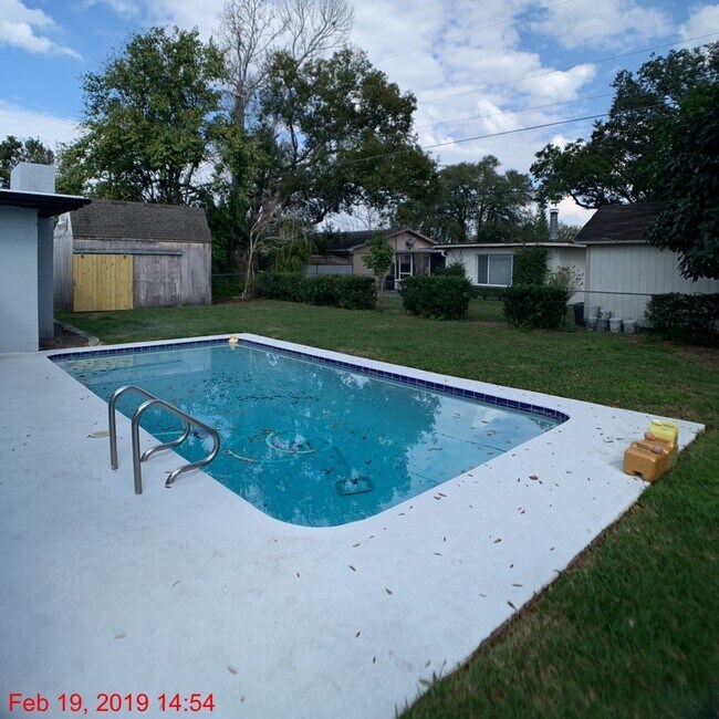 619 Santa Fe Ln in Orlando, FL - Building Photo - Building Photo