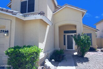 842 N Naples Dr in Chandler, AZ - Building Photo - Building Photo