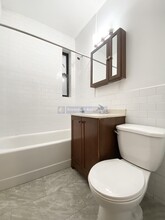 240 W 104th St in New York, NY - Building Photo - Building Photo