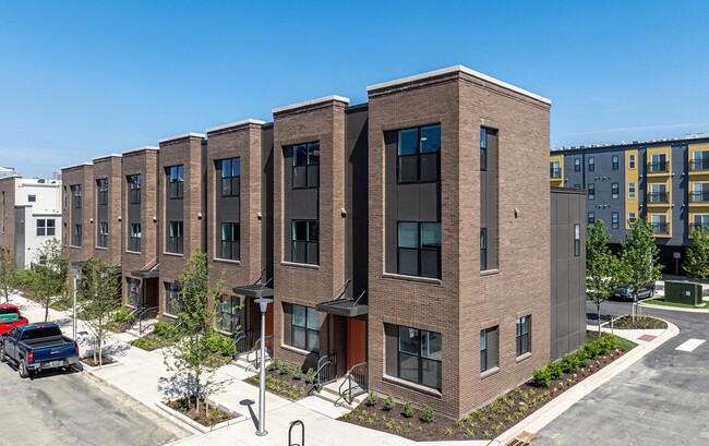 Perkins Homes Phase I, LLC (0703) in Baltimore, MD - Foto de edificio - Building Photo