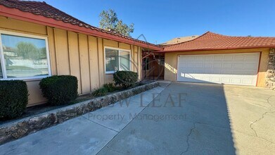 970 W 14th St in Upland, CA - Building Photo - Building Photo