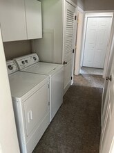 513 Elm Ave, Unit 104 in Brookings, SD - Building Photo - Building Photo