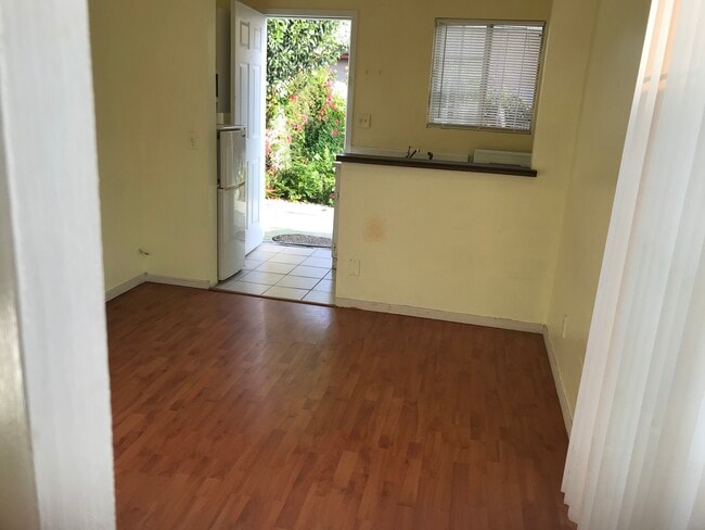 4111 163rd St, Unit A in Lawndale, CA - Foto de edificio - Building Photo