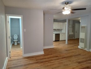 4500 Avenue D in Austin, TX - Building Photo - Building Photo