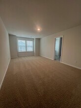 1675 Hallview Ct in Kernersville, NC - Building Photo - Building Photo