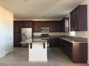10000 Quintana Dr in Reno, NV - Building Photo - Building Photo