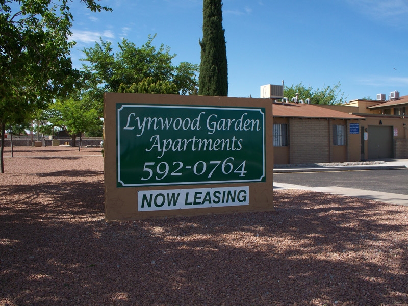 Lynwood Garden Apartments in El Paso, TX - Building Photo