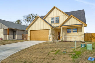 2143 Blackhawk Lp in Belton, TX - Foto de edificio - Building Photo