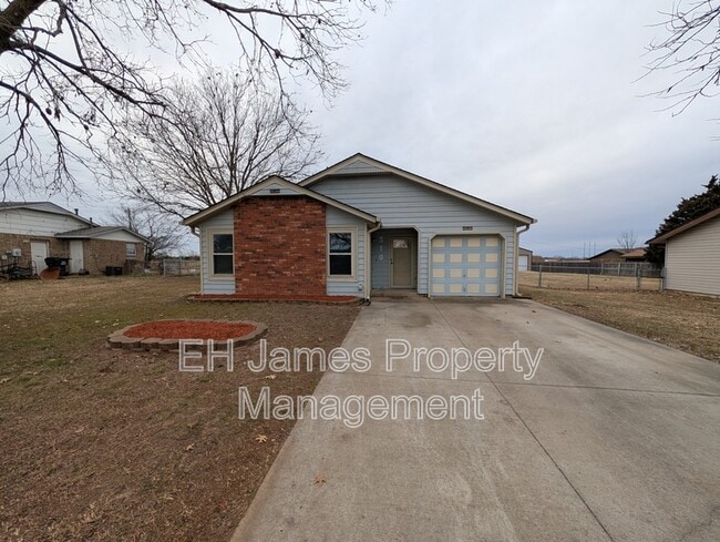 property at 316 S Ave E
